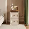 Mesita de Noche Estilo Vintage Crema Madera Maciza Ultradelgada Modelo Nuevo 2026 Gabinete de Almacenamiento Pequeño de Noche para Dormitorio del Hogar de Gama Alta