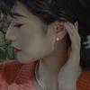 ¡La popularidad del dinero! Aretes de Perlas Naturales Planas de Agua Dulce de 8-9 mm de Zhuji Aguja de Plata 925 Nicho Femenino Sentido Senior