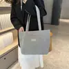 2025 Nova Moda Elegante Bolsa de Ombro de Veludo Cotelê Casual Versátil Bolsa de Axila Bolsa de Mão Bolsa Tote de Grande Capacidade para Mulheres