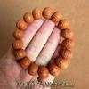 Grandes tiranos locais cabeça de macaco pulseira de mão pilha curta costela grossa natural noz pequena bodhi brincar homens placa acabada contas pulseira atacado