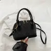 Bolso Nuevo Otoño/Invierno 2026 Bolso Concha Estilo Retro Lujo Ligero Moda Tendencia Versátil Bolso de Hombro Cruzado Bolso de Mujer