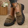 Zapatos Mocasines de Cuero con Estampado de Leopardo de Gran Tamaño para Exportación Transfronteriza 2025 Nuevos con Plataforma Suela Gruesa Cómodos y a la Moda Británicos Slip-On