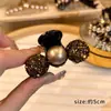 Pinza para Flequillo de Perlas y Pedrería, Pinza de Tiburón de Agarre Medio de Alta Gama y Exquisita, Accesorio Versátil y Elegante para el Cabello de Princesa