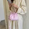 Bolso nube con cordón de estilo suave, bolso de mano de cuero suave simple, fresco y versátil, bolso de hombro único o cruzado, pequeño bolso elegante para dama