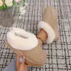 Botas de nieve engrosadas de invierno para mujer, botines, suelas gruesas, zapatos de plataforma, puños de felpa, cálidas, talla grande, botas de algodón de comercio exterior