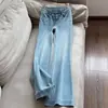 Pantalones de campana largos de mezclilla lavada azul claro elásticos en cuatro direcciones, nuevos para el verano de 2026, para mujer, venta al por mayor H16Fk31566