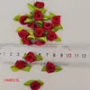 Mini Flor Rosa Fita de Cetim Flor Rosa Roupas Infantis Acessórios de Brinquedo Flor Pequena DIY em Estoque Laço Rosa Pequeno