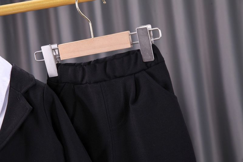 ab65723f-5d40-471c-9b57-c89878c5b13e.jpe