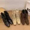 Botas Vaqueras de Gamuza con Aumento Interno Retro para Mujer 2026 Nuevas Botas Cortas de Temperamento Otoñal Botas para Pantalón de Pierna Apilada Botas de Cowboy