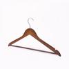Comercio exterior transfronterizo percha de madera maciza tienda de ropa percha de madera sin costuras antideslizante soporte para ropa percha de madera para pantalones al por mayor