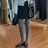 Saia de Lã Cinza para Mulheres Outono e Inverno 2025 Roupa Externa Peça de Baixo Pequena Saia Curta Evasê Justa ao Corpo Efeito Emagrecedor