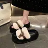 Zapatillas de Verano Elegantes de Alta Gama para Dominar la Calle 2026 Celebridad de Internet Más Vendido Color Sólido Elegante Diseño de Nicho Zapatillas para Mujer