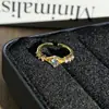 Anillo Abierto Personalizado Geométrico Microincrustado al por Mayor Transfronterizo para Mujer, Tendencia de Anillo de Diseño de Nicho Estilo Retro Fresco de Moda