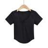 Chicas guapas europeas y americanas primavera nuevo jersey manga corta cuello redondo pequeño V bajo curvo camiseta curva ajustada para mujer