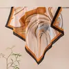 LiquidaçãoEstoque Excedente de Comércio Exterior Lenço Quadrado Floral Estilo Artístico Pastoral Fino Multifuncional Decorativo Pequeno para Mulheres