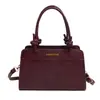 Bolsa de Mão Casual Estilo Coreano para Mulheres 2026 Nova Bolsa Quadrada Pequena Elegante e Estilosa Bolsa Transversal Texturizada com Design Único