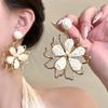 Aretes de Borla con Cuentas de Flores de Aliento Nocturno ~ Aretes de Tuerca para Mujer con Flores de Color Contraste Retro, Aretes de Tuerca para Vacaciones, Aretes de Estilo Étnico