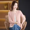Nuevos tops de primavera para madres, suéteres, nuevas prendas de punto casuales de moda de otoño e invierno para mediana edad y personas mayores, chaquetas versátiles