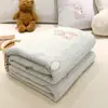 Manta de Terciopelo de Leche Estampada de Dibujos Animados, Manta Lavable a Máquina para Aire Acondicionado, Manta para Sofá, Manta para Oficina, Manta para Todas las Estaciones para Uso en el Hogar