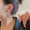 Estilo Caliente Primavera y Verano 2025 Pendientes Nuevos Exagerados Nicho Sensación Elegante Diseño de Círculo con Aguja de Plata Pendientes para Mujer