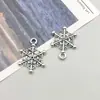 1 novo pingente de sino de floco de neve da série de Natal de simulação de liga de prata antiga pingente acessórios de joias diy
