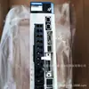 Nuevo en stock YASKAWA/Yaskawa variador SGD7S-R90A20A venta de oportunidad