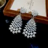 Pendientes de Borla con Colgante Forma de Gota Perla Aguja Plateada Pendientes de Botón Estilo Palacio Francés Lujo Ligero Pendientes de Moda Exquisitos