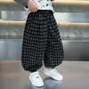 Pantalones de Primavera para Niños 2026 Nuevo Estilo Coreano Pantalones Cuadros Elegantes para Niños Pequeños, Pantalones Casuales de Primavera y Otoño con Puños