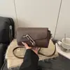 La Nueva Moda Transfronteriza de Este Año Versátil Alto Diseño Gran Capacidad Estilo Ins Bolso Bandolera Cruzado al Hombro Estilo Baguette