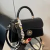 Bolso de Mano Vintage con Hebilla para Estilista Bolso Cruzado Casual Simple para Mujer 2025 Primavera Nuevo Bolso de Hombro Nicho