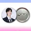 Insignia de lata de Li Yuchun, insignia, pin y otros artículos de apoyo para fans