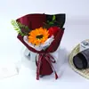 Combinación de Girasol y Rosa Creativa Acompañamiento Ceremonia Boda Flores de Mano Día de San Valentín Decoración de Restaurante