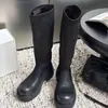 Botas de equitação outono e inverno, cano alto, sola grossa, botas retrô 2026, botas longas, botas de cano médio, botas longas, estilo emagrecedor feminino, novo design