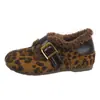 Zapatos Birkenstock Gruesos y Peludos para Mujer 2026 Invierno Nuevos Versátiles Acolchados con Terciopelo Grueso Cálidos Retro Completamente Cerrados Zapatos de Algodón Birkenstock