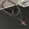 Colar com pingente de cruz vermelha Spice Girl estilo doce e legal, corrente multicamadas, gargantilha empilhada, corrente delicada para clavícula