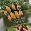 Espetos para churrasco palitos suprimentos ferramentas cabo vermelho garfo de assar em U garfo de churrasco para coxa de frango em aço inoxidável garfo com cabo de madeira asas de frango para churrasco