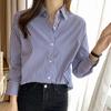 Camisa Listrada Feminina 2024 Primavera e Outono Novo Estilo Coreano Solto Roupa Interna Camisa Profissional Externa Top All-match