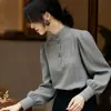 Camisa gris de cuello medio estilo francés para mujer, nueva moda primavera y otoño 2026, top holgado y favorecedor