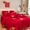Conjunto de quatro peças de algodão lavável amigável à pele com estampa de Dragão e Fênix para casamento, lençol de baixo vermelho estilo chinês, lençol com elástico, colcha, roupa de cama de casamento para o quarto da noiva