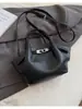 Bolsa de Mão de Luxo para Mulheres 2026 Nova Tendência Leve Luxo Comutador Bolsa Transversal Versátil Bolsa Cesta de Ombro para Mulheres