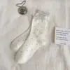 Calcetines apilados encaje blanco calcetines de otoño e invierno de media pantorrilla lindos retro japonés lunares calcetines largos sin costuras para niñas
