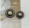 Resina Duplo Patch Botão Redondo Chanel Estilo Jaqueta Camisa Casaco Suéter Trevo de Quatro Folhas Em Relevo Lã Terno Botão