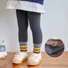 Pantalones de una pieza cálidos de lana de cordero de nueve puntos para niños, venta al por mayor transfronteriza, invierno, con felpa, extra gruesos, con rayas verticales, pantalones básicos para niña
