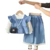 Conjunto de primavera y otoño para niñas 2026 nuevo estilo ropa de otoño para niños moderno conjunto de tres piezas de mezclilla de tres botones para bebés niñas