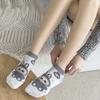 Calcetines de Algodón Peinado para Mujer, Estilo Transfronterizo, Calcetines Coreanos, Dibujos Animados Japoneses Lindos Versátiles Calcetines con Tirador, Calcetines Cortos, Algodón Puro Lindo