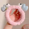 Diadema de Peluche Antideslizante Linda para Lavado de Cara 2026 Nuevo Estilo Diadema para Mujeres Aplicación de Mascarilla Goma para el Pelo Pinza para el Pelo Tocado