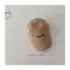 Boné de Baseball Bordado Infantil Outono e Inverno com Letras, Protetor Solar para Uso Externo, Boné Elegante com Aba e Top Macio para Proteção Solar