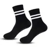 Calcetines de Yoga Deportivos de Fitness para Adultos de Tubo Medio Antideslizantes Profesionales para Mujer Otoño e Invierno Calcetines de Pegamento con Pantalones de Tiburón