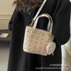 Bolsa Pequena Texturizada de Luxo para Mulheres, Versátil para Exportação, Nova Bolsa Transversal Popular de 2026, Bolsa Saco de Nicho para Senhoras