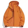Mismo estilo que la familia Luo pareja capa única a prueba de viento impermeable para exteriores ropa deportiva de primavera casual para montañismo logo personalizado